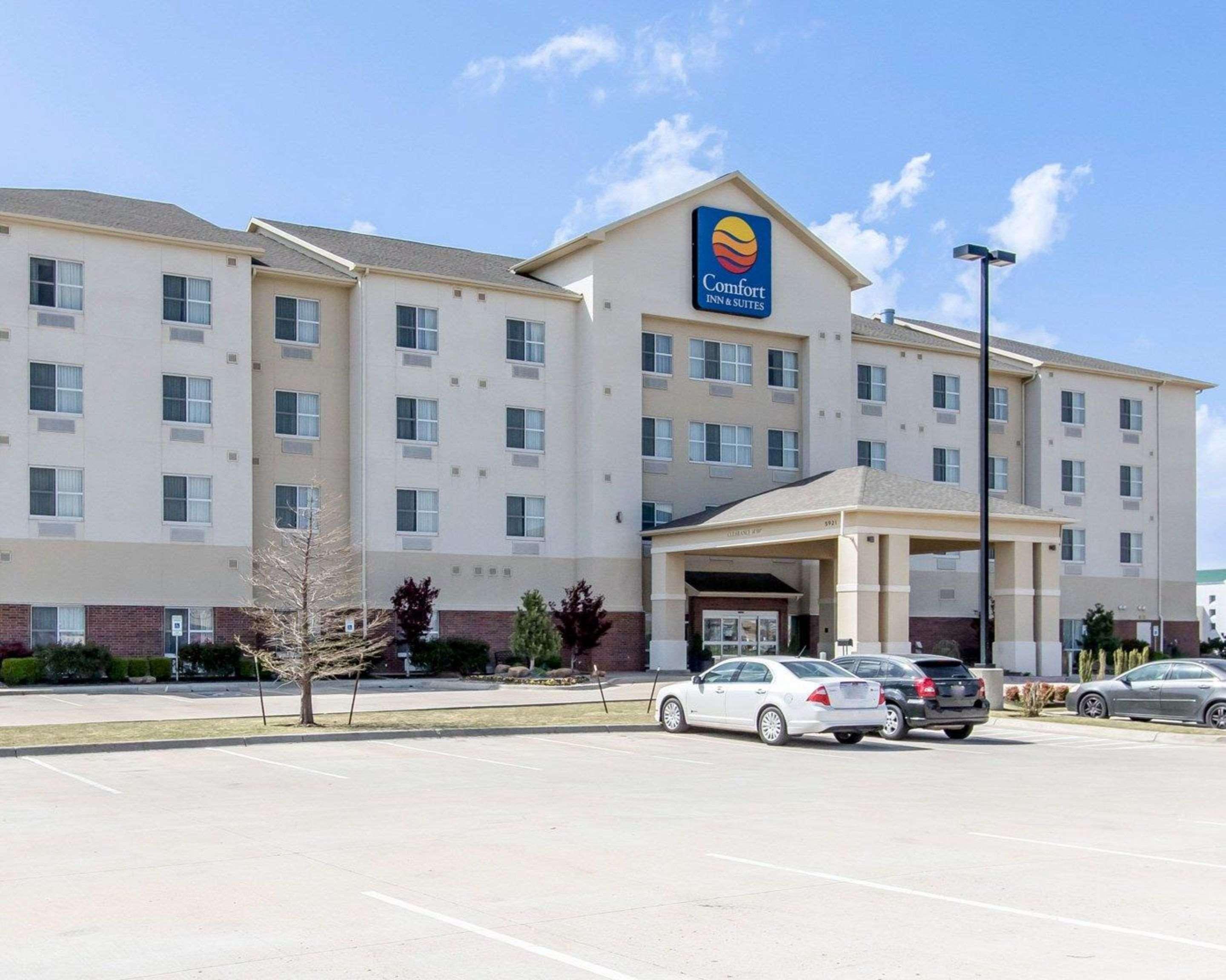 Comfort Inn & Suites Oklahoma City West - I-40 Exterior photo